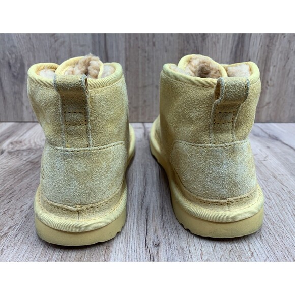 UGG Kids Neumel II Unisex Chukka Boots 1017320K Big Bird School Yellow Size 5 - Picture 7 of 16